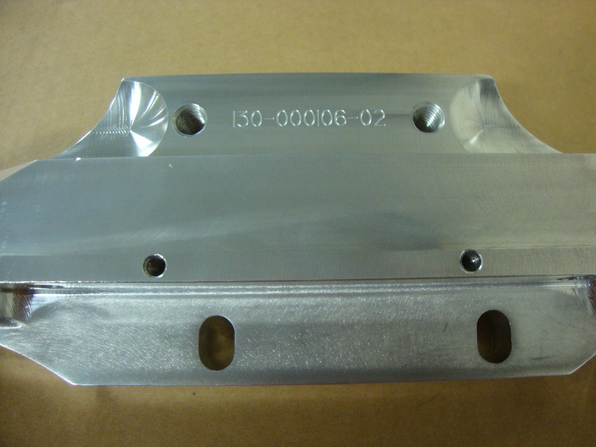 BIG DOG MOTORCYCLES POLISHED BILLET 1 PIECE MOTOR MOUNT