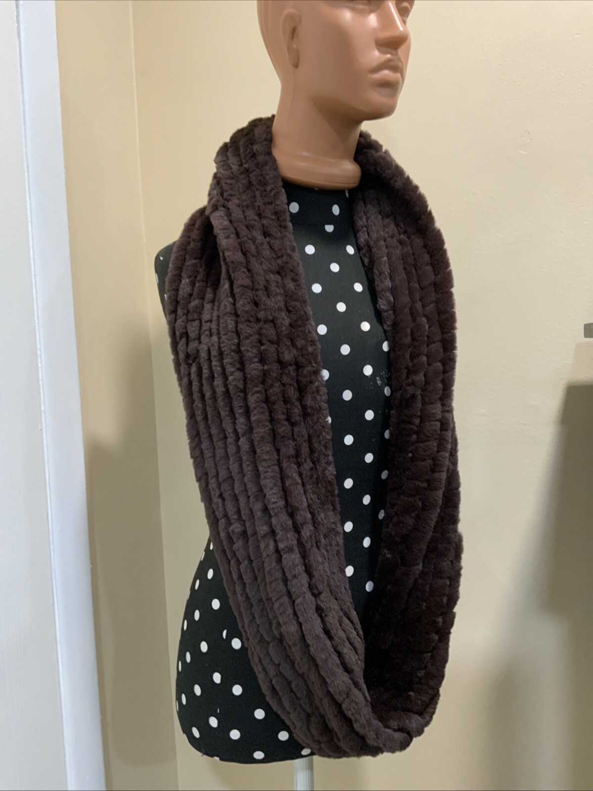 CALVIN KLEIN Brown Knit Infinity Loop Women's ove… - image 4