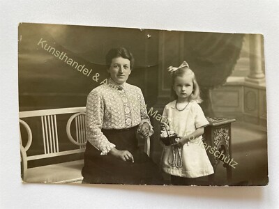 orig. Photo postcard Braunschweig studio Wiedling mother child around 1910 girl