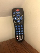 Radio Shack 3-in-1 Universal Remote Control Large Buttons