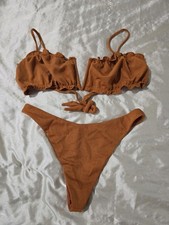 NWOT Women's Unbranded High Cut Ruffled 2 Piece Swim Set Bikini Size Large