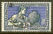FRANCE TIMBRE N° 214 " EXPOSITION ARTS DECORATIFS PARIS 1924