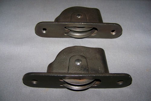 TWO, Used, Vintage, Steel/Cast Iron, Window Pulleys - SEE INFO - Picture 4 of 7