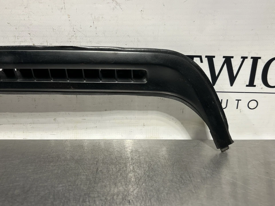 Honda Civic 1988-1991 vagón fabricante de equipos originales cuarto trasero ventana moldura lateral Foto 3 de 4