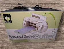 Cricut CRV001 Personal Cutter Provo Craft no cartridge 