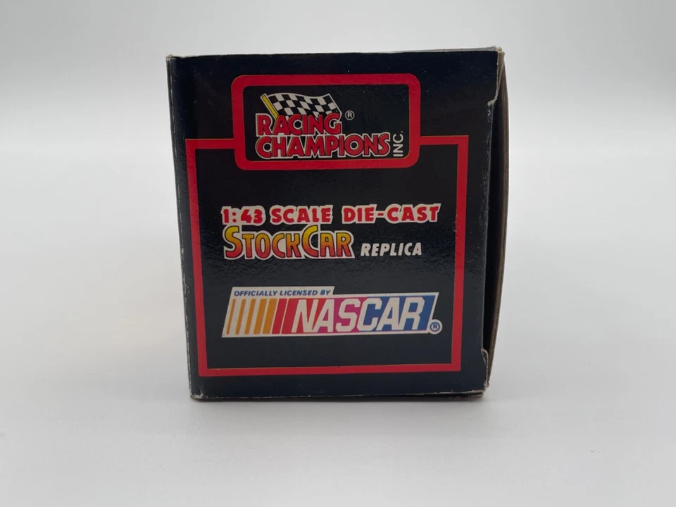 Реплика серийного автомобиля Racing Champions 1:43 No66 Cale Yourbrough — 2027,24 - Изображение 4 из 4