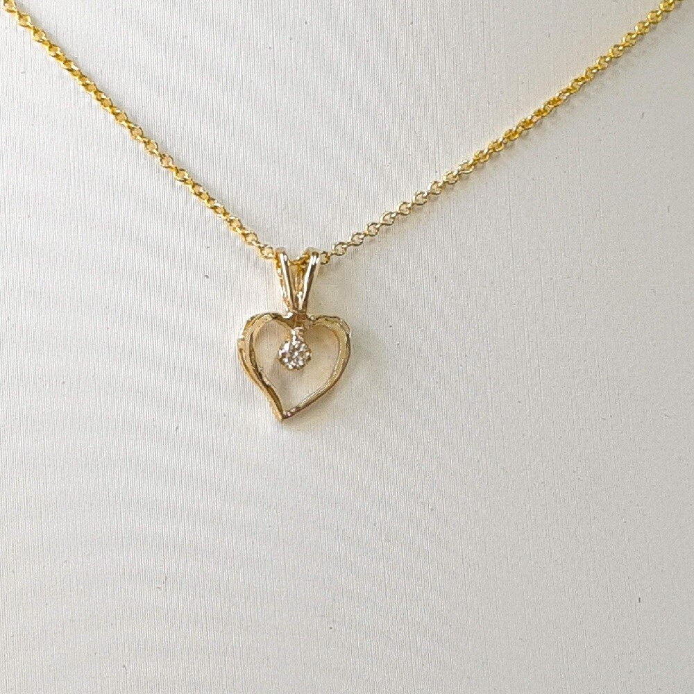 0.35 Carat Diamond Heart Pendant In 14K Yellow Gold – Includes 18" Chain | Ladies' Fine Jewelry Gift With Sparkling Stones - View #11