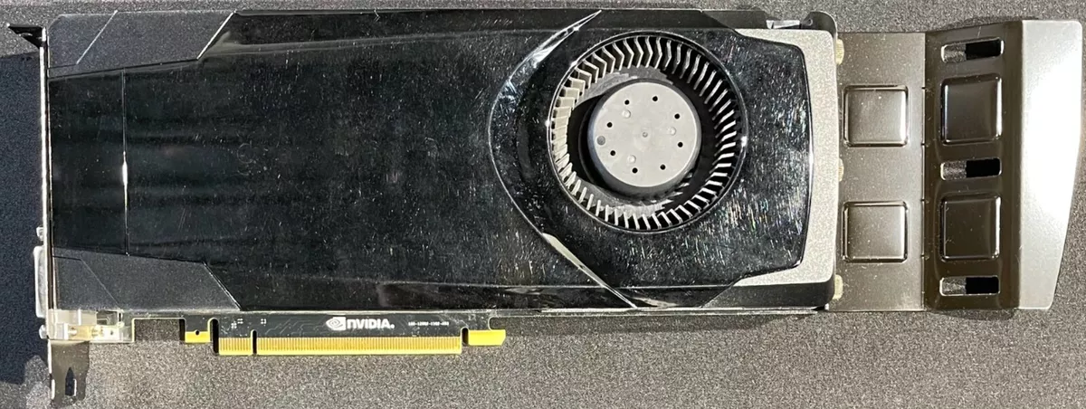Dell Nvidia GeForce GTX 680 2GB 256 bit GDDR5 PCI E Video Card NGFF1