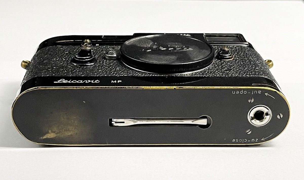 Leica M2 Black Paint Film Camera with Leicavit MP Rapid Winder | eBay