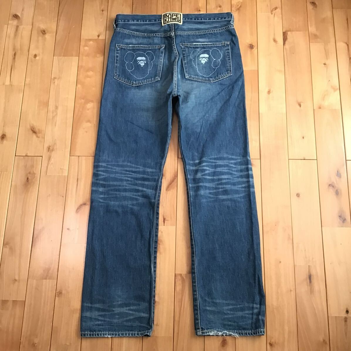APE BAPE KAWS デニム　パンツ　インディゴ　刺繍　denim L BAPE × KAWS denim pants indigo a bathing ape NIGO Size M | eBay