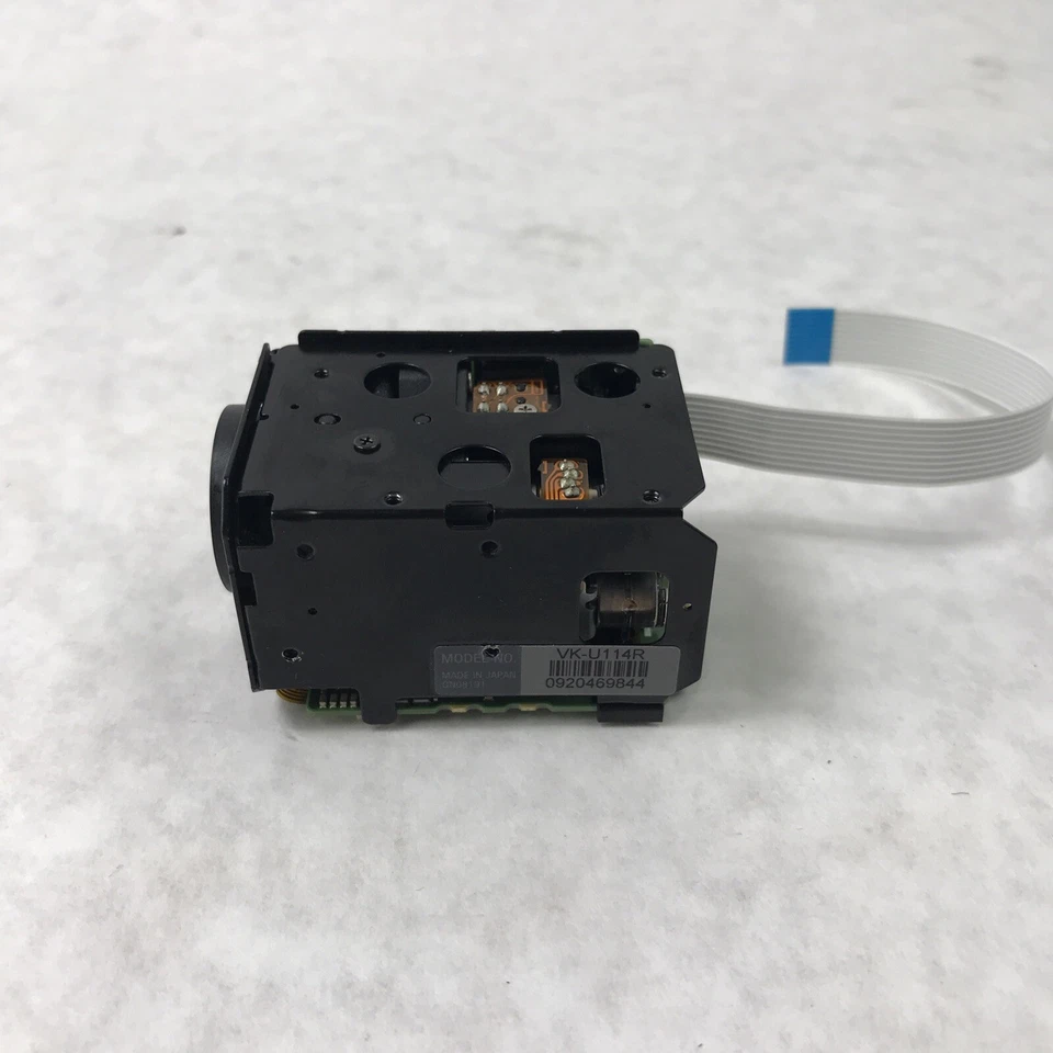 Mini cabezal de cámara domo Hitachi VK-U114R chasis compacto para cámara CCD Foto 2 de 4