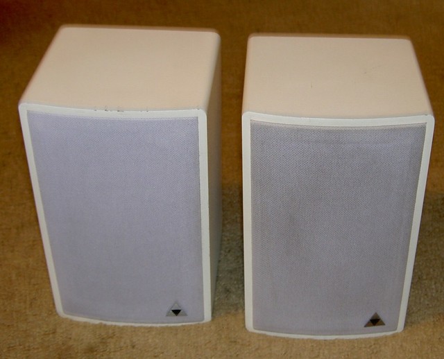 mini satellite speakers