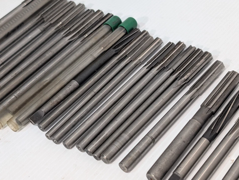 Lote de 30 escariadores de mandril, diferentes tipos, fabricantes y tamaños Foto 4 de 4