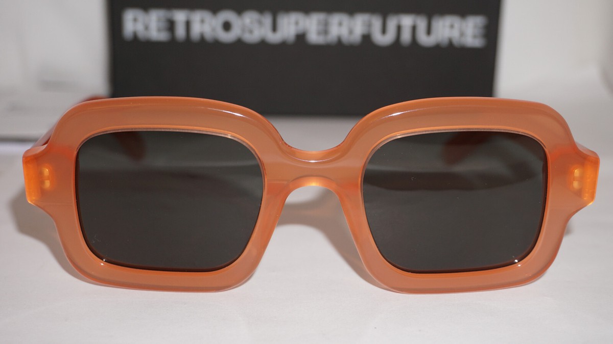 RETRO SUPER FUTURE BENZ/QHB - Sunglasses