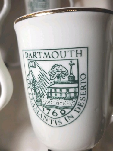 Vintage Dartmouth College Pedestal 6" Mugs Gold Trim Vox Clamantis In Deserto - Bild 9 von 11