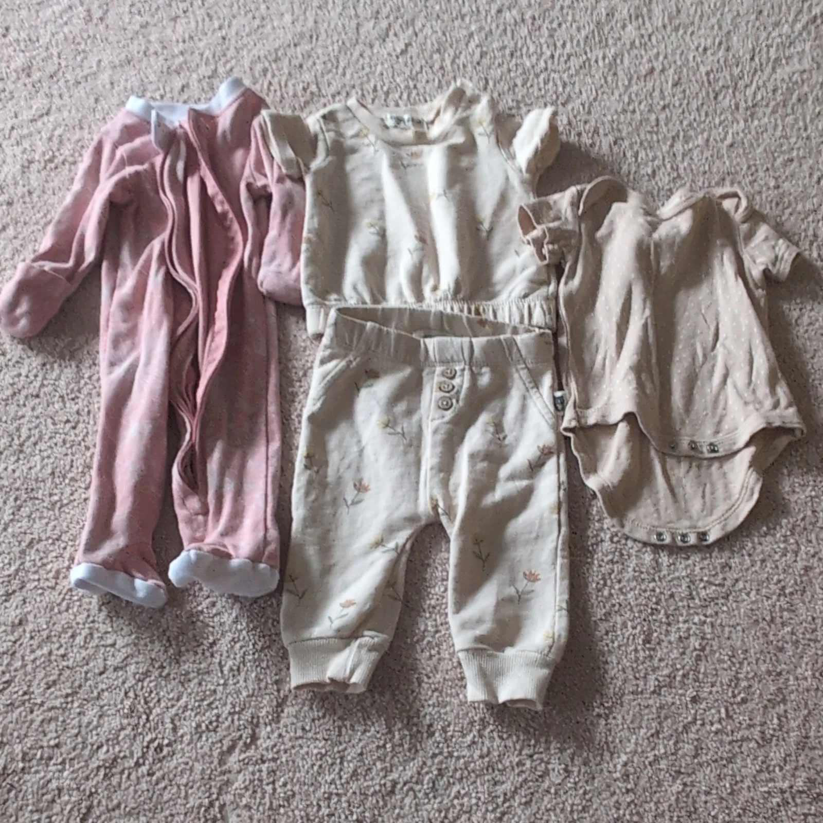 Honest Baby Clothing Rabbit Bear Organic 0-3M 4pc Outfit Set Floral Cotton