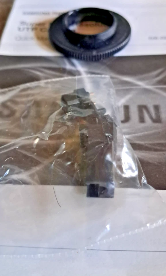 Samsung SUB-2000 Super High Resolution UTP Camera - Image 2 of 4