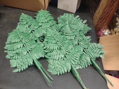 72 Pieces Retro Plastic Leatherleaf Fern, 6 Dozen Floral Greenery Foliage 14''