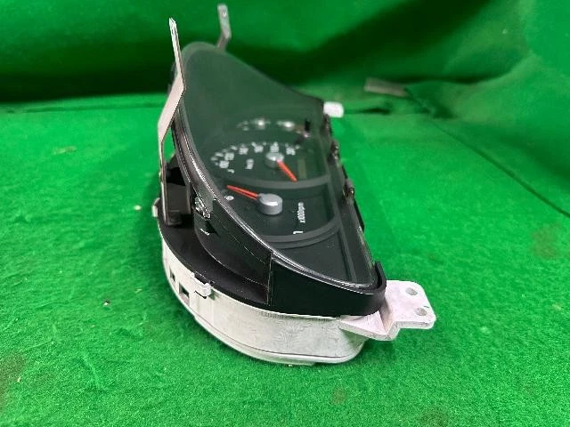 2006 起亚索伦托乐器集群 — 第 3/4 张图片