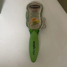 7.5” MICROPLANE Ultimate Citrus garnish Tool ZESTER Grater Cover lemon GREEN