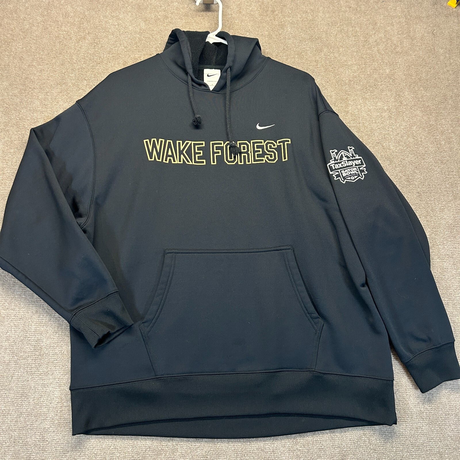Picture 1 of 11