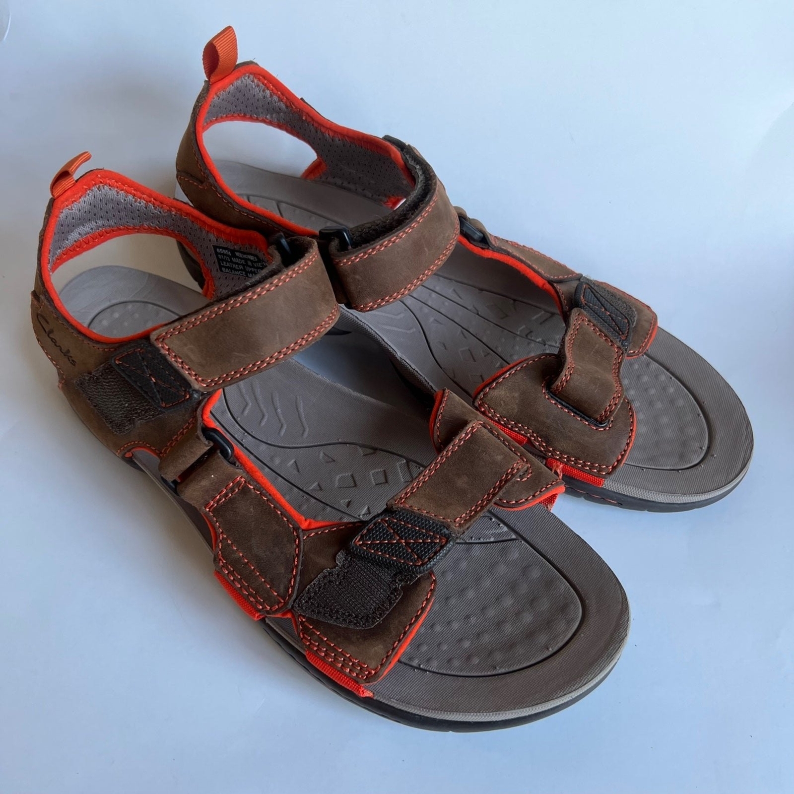 clarks wave grip sandals