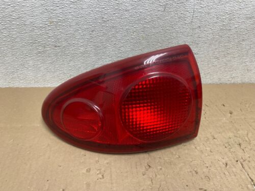 2003 2004 2005 Chevrolet Cavalier Left Driver LH Tail Light OEM J9137 KC