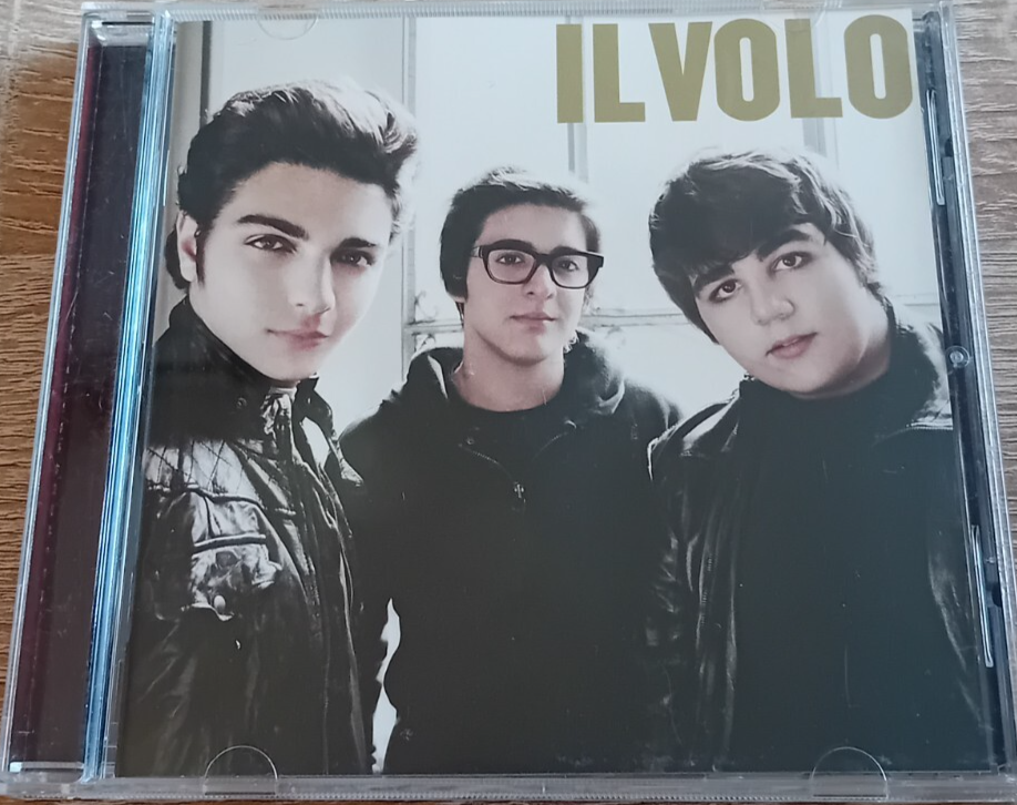 Foto 1 di 3