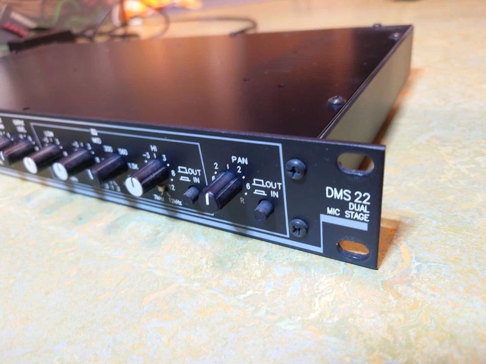 RANE DMS 22 stereo Mikrofon Vorverstärker / Dual Mic Stage - Bild 2 von 4