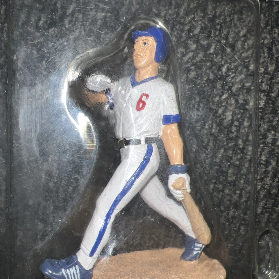 NUEVO Wilton Héroe de Béisbol Jugador Figura Decoración de Pasteles Fiesta Favor 1997 Nuevo en Paquete Foto 2 de 4