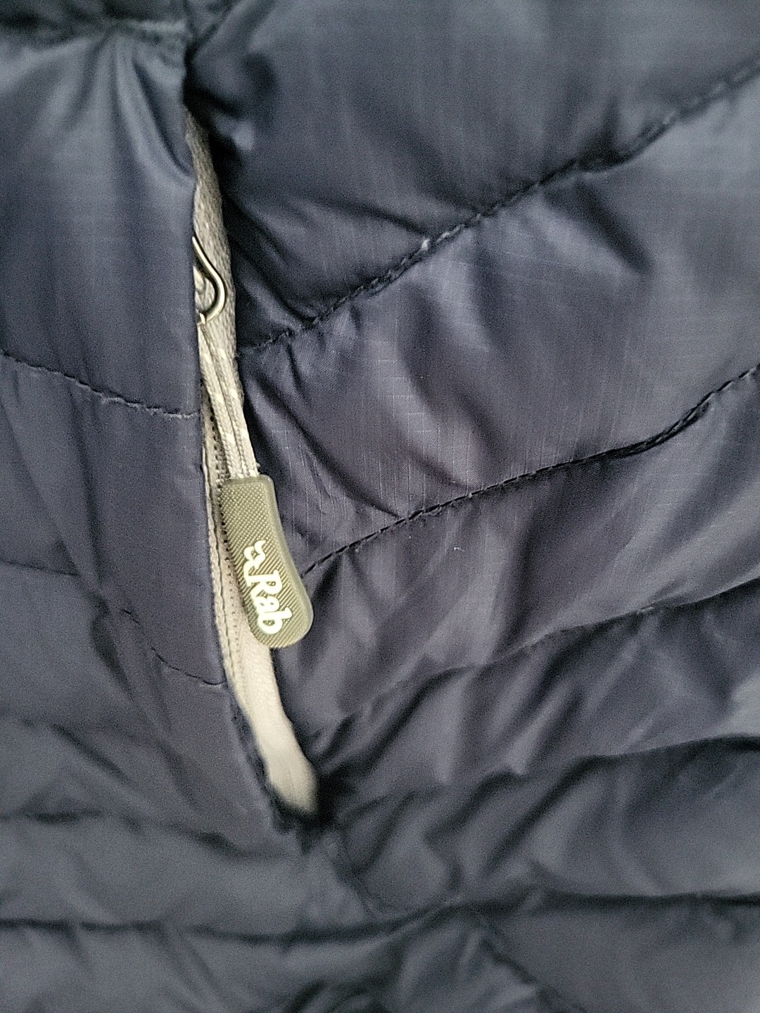 Rab Alpine Microlight Down Puffer Jacket Womens L… - image 4