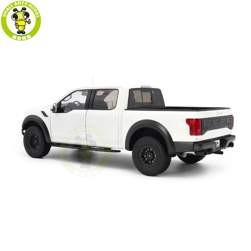 Coche modelo Oxford blanco 1/18 Ford F-150 Raptor AUTOart 72946 Foto 3 de 4