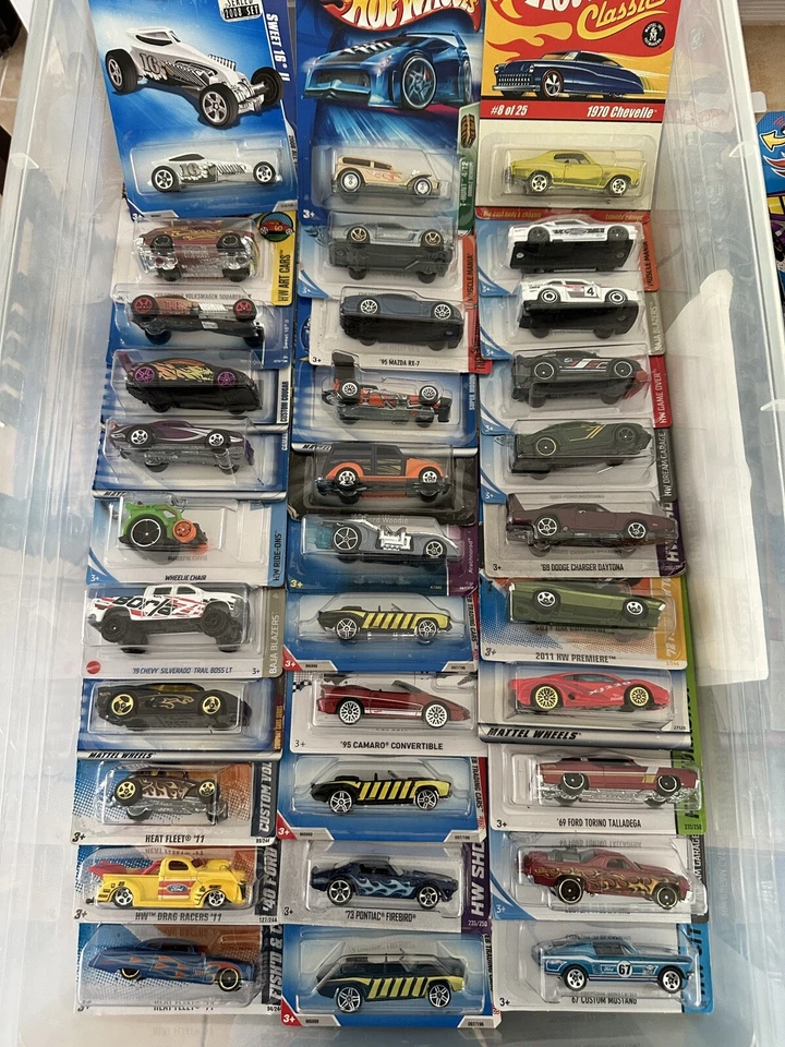 Hot Wheels Lot Of 110 Collectible Cars Not Junk - Image 2 of 4