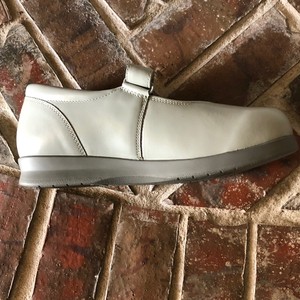 puma carina leather trainers ladies