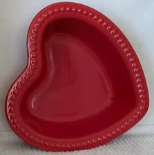Chantal Red Heart Shaped Bowl Dish 3 cup 93-HBB15 Bake Freeze Serve Stoneware 