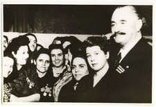 BULGARIA 1949-Real Photo of Communist Leader GEORGI DIMITROV w.awarded workers
