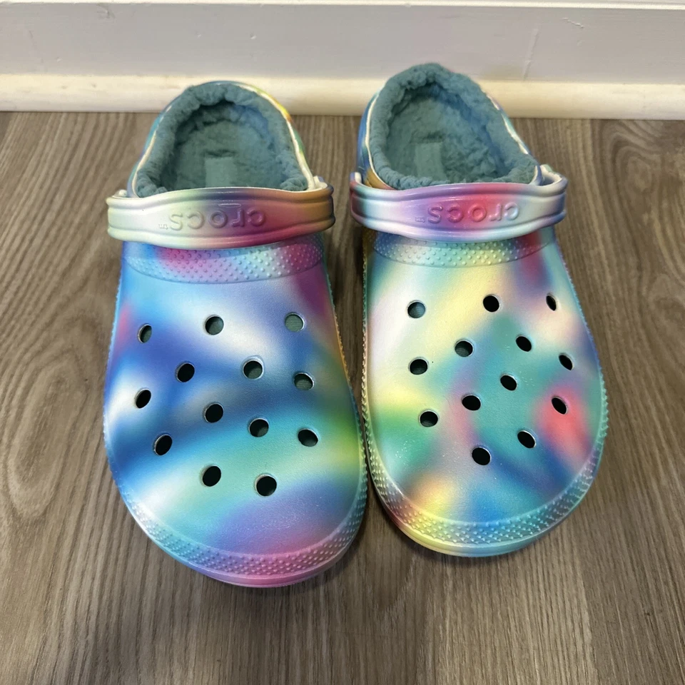 Zueco Solarizado Forrado Crocs 207560-4SU Agua Pura/Multi Talla Hombre’s 11 Mujer’s 13 Foto 2 de 4