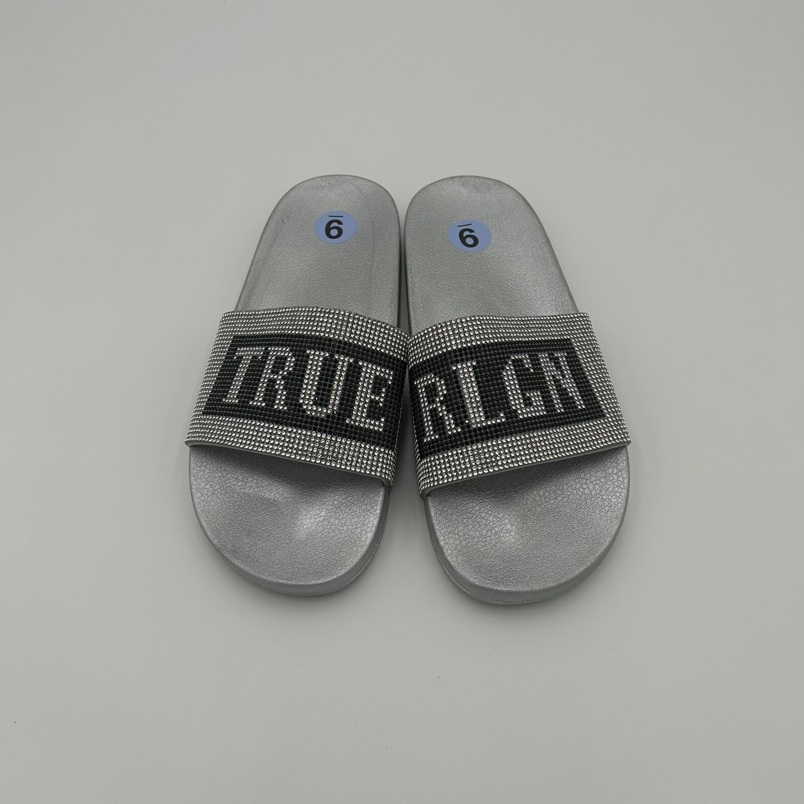 True Religion Jasmine Bling Silver Black Slides - SIZE 9 WOMEN image 3