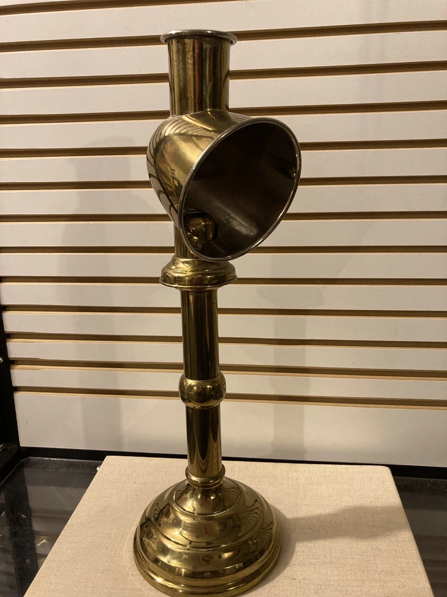 Candle holder with reflector deals