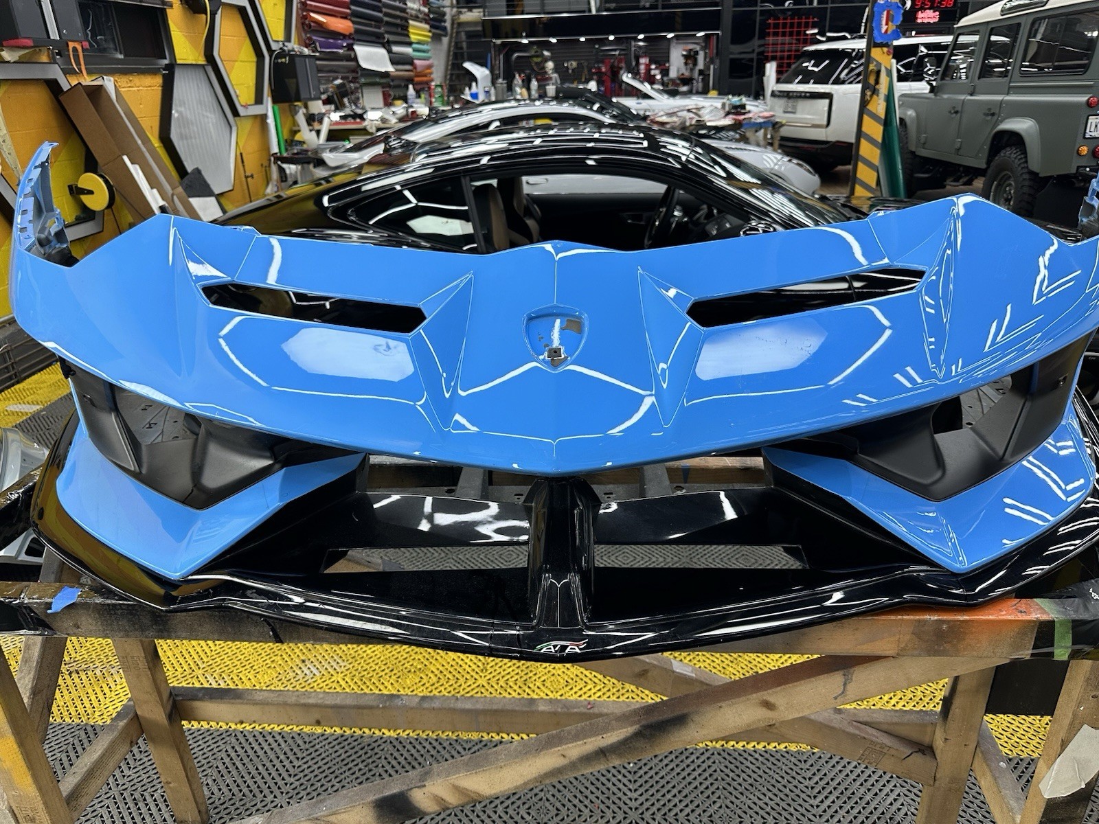 OEM original Lamborghini Aventador Svj front bumper small crack on the corner