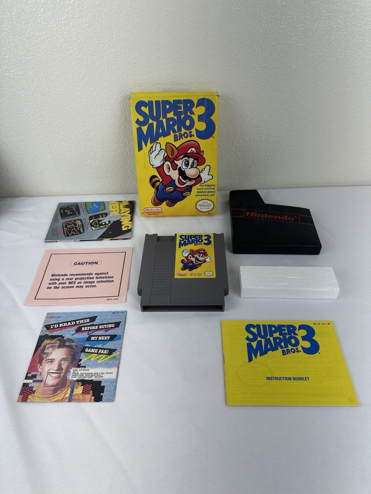 Super Mario 3 Nintendo NES Game 1990 Complete Box Manual Poster Foam Japan