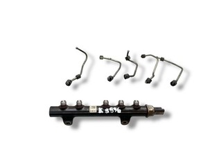 Peugeot 207 2011 Kraftstoffverteiler Einspritzleiste Verteilerrohr 68kW MDV76893