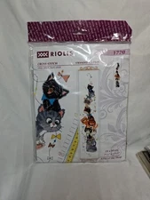 Riolis Counted Cross Stitch Kit, CATS King of the Heap, 14 Aida, 7.5"x35.5 LARGE