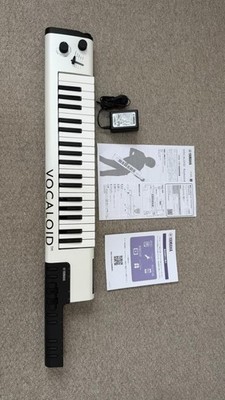 Yamaha VKB-100 VOCALOID Keyboard Keytar Digital Instrument #0002
