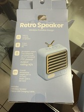 Retro Speaker Wireless Portable 3W Built-in Controls 5h Battery Light Blue Gold