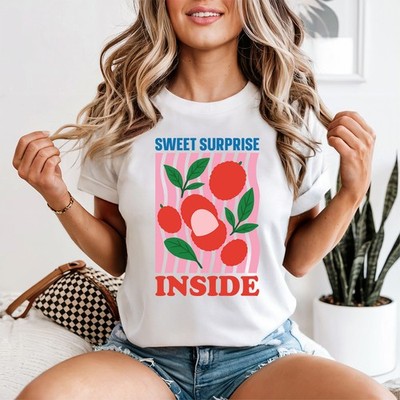 Sweet Surprise Inside Damen T-Shirt Litschi tropische Früchte Geschenk für Sie