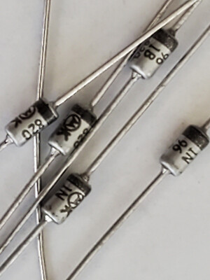 10pcs 1N961B ZENER DIODE 10V 5% 1/2 WATT DO-35 CASE