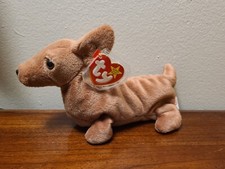 Ty Beanie Babies Weenie The Dachshund. Mint condition with tags