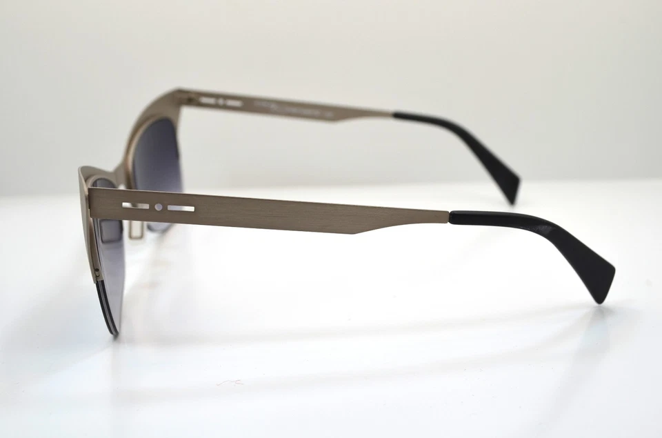 NEW AUTHENTIC ITALIA INDEPENDENT 0504/075.075 SUNGLASSES - Image 4 of 4