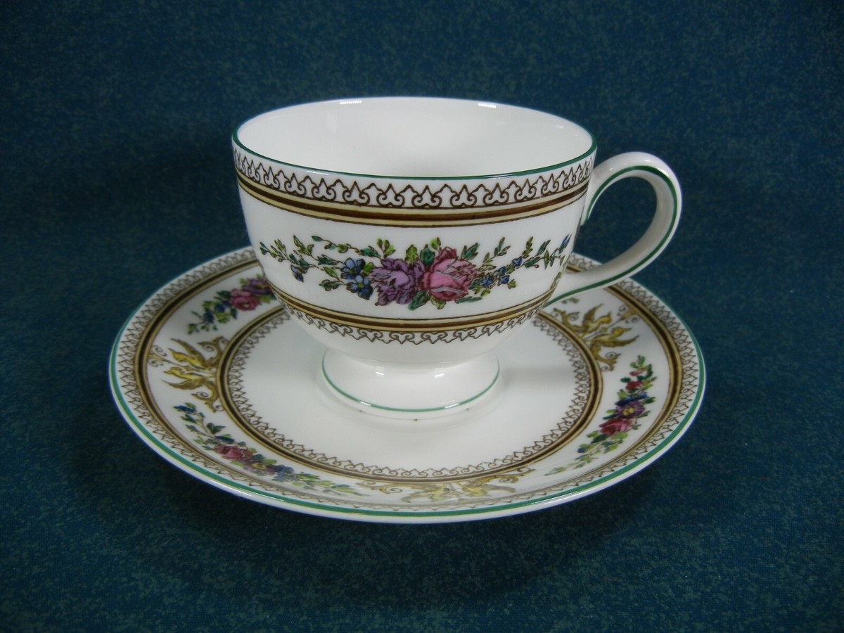 Wedgwood Columbia W595 Leigh Shape White Bone China Tall Cup and 